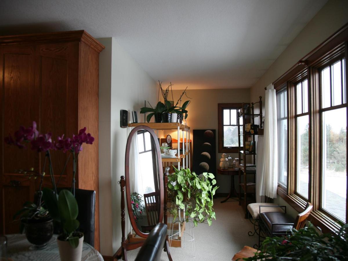 Sweetfern Inn (Adults Only) Clare Exterior photo