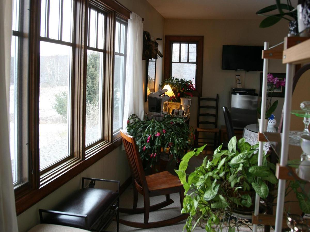 Sweetfern Inn (Adults Only) Clare Exterior photo